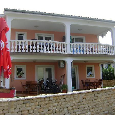 Apartments Krajacic Малинска Екстериор снимка